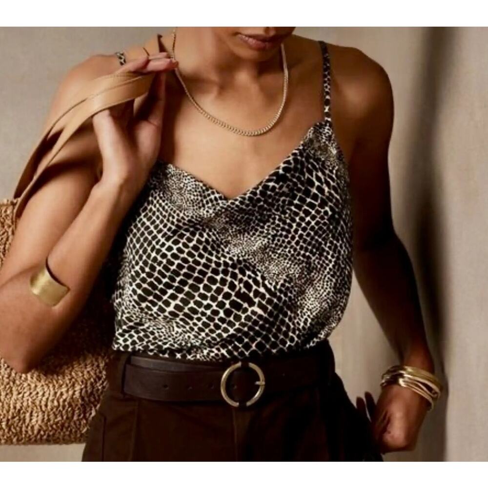 Banana Republic Silky Tank Black and White Animal Print Size Large